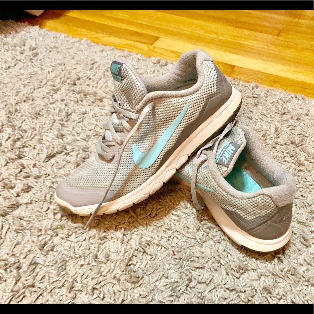 Nike shoes